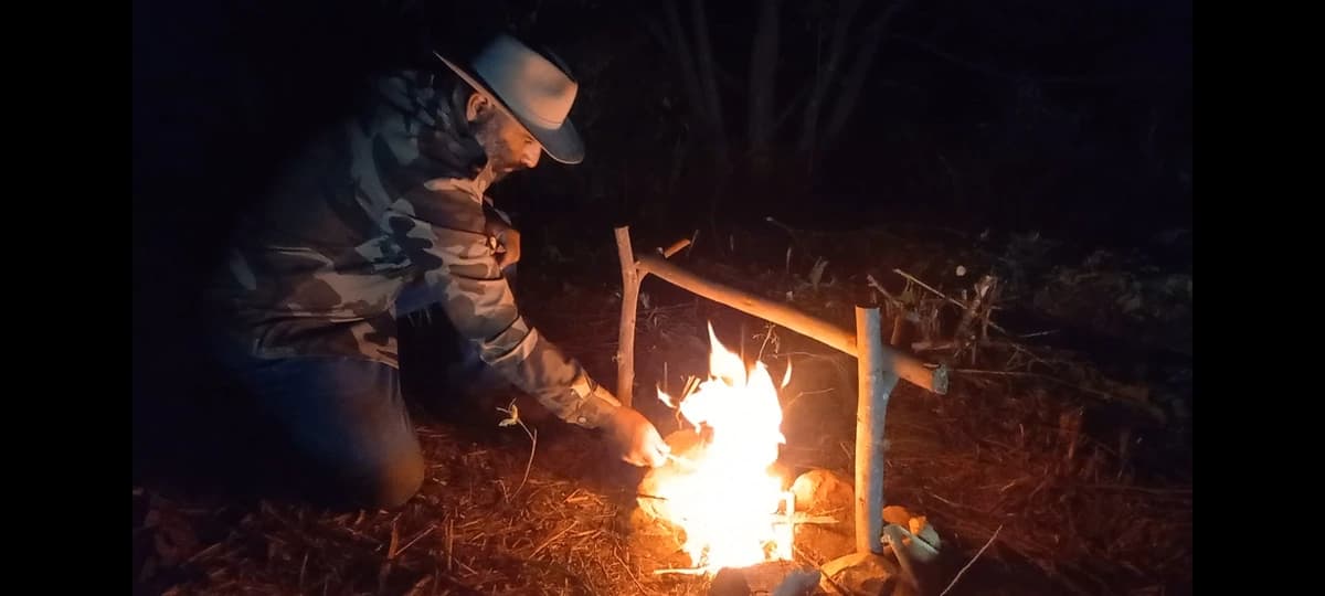 Escola do Mato - Bushcraft e Sobrevivência